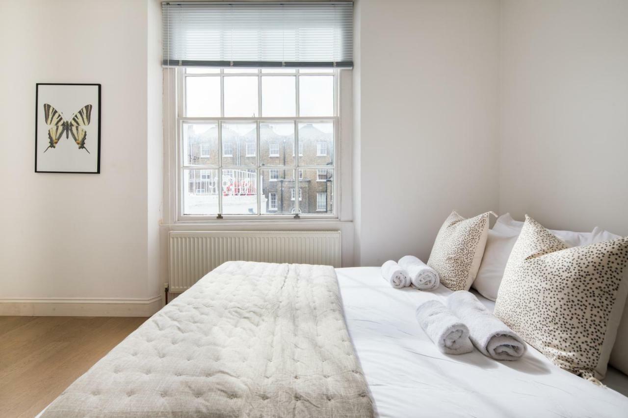 Gloucester Terrace By Lime Street London