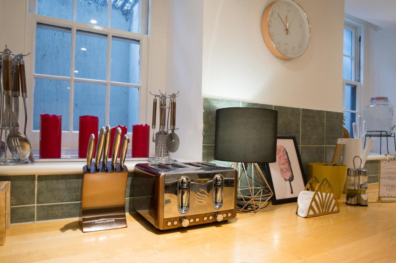 House Of Sebastiao Maria - The Townhouse Guest house London