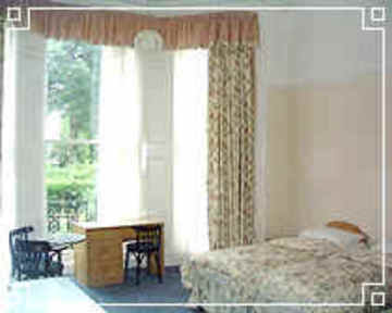 Hotel Blue Bells 3*