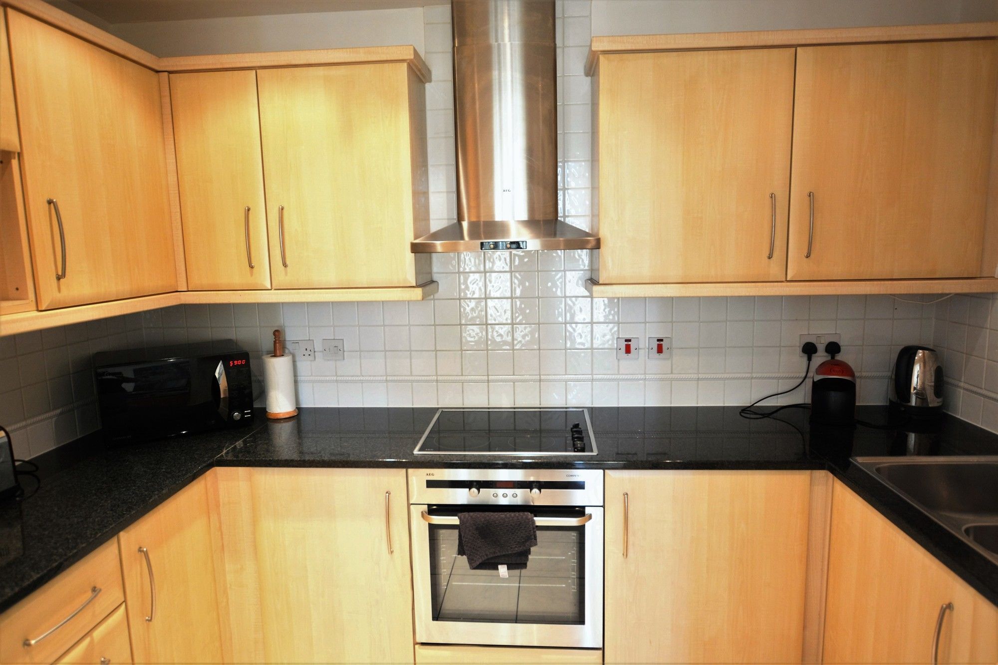 Zen - Docklands Apartment London