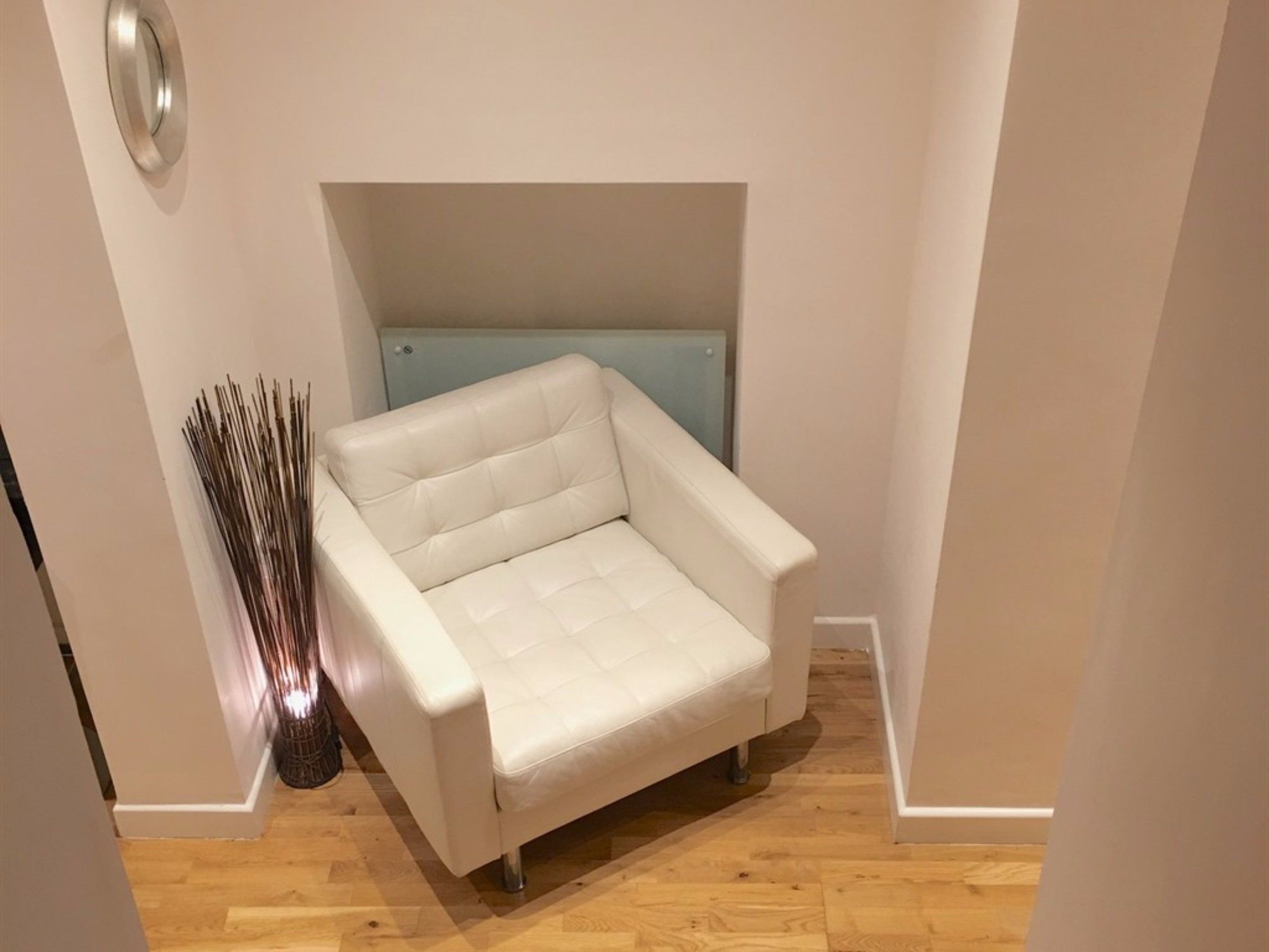 Westminster Studio Apartment *