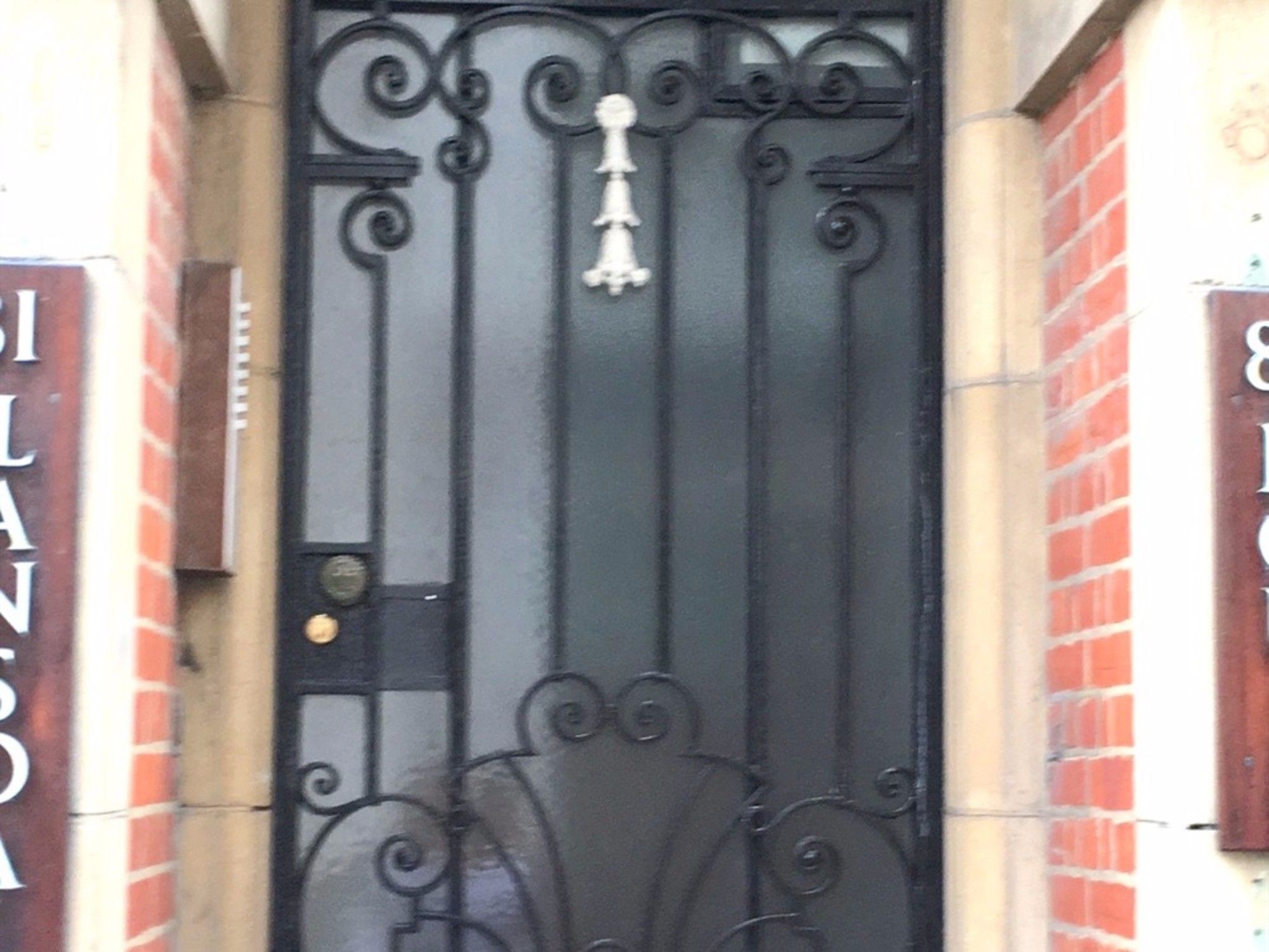 Westminster Studio Apartment