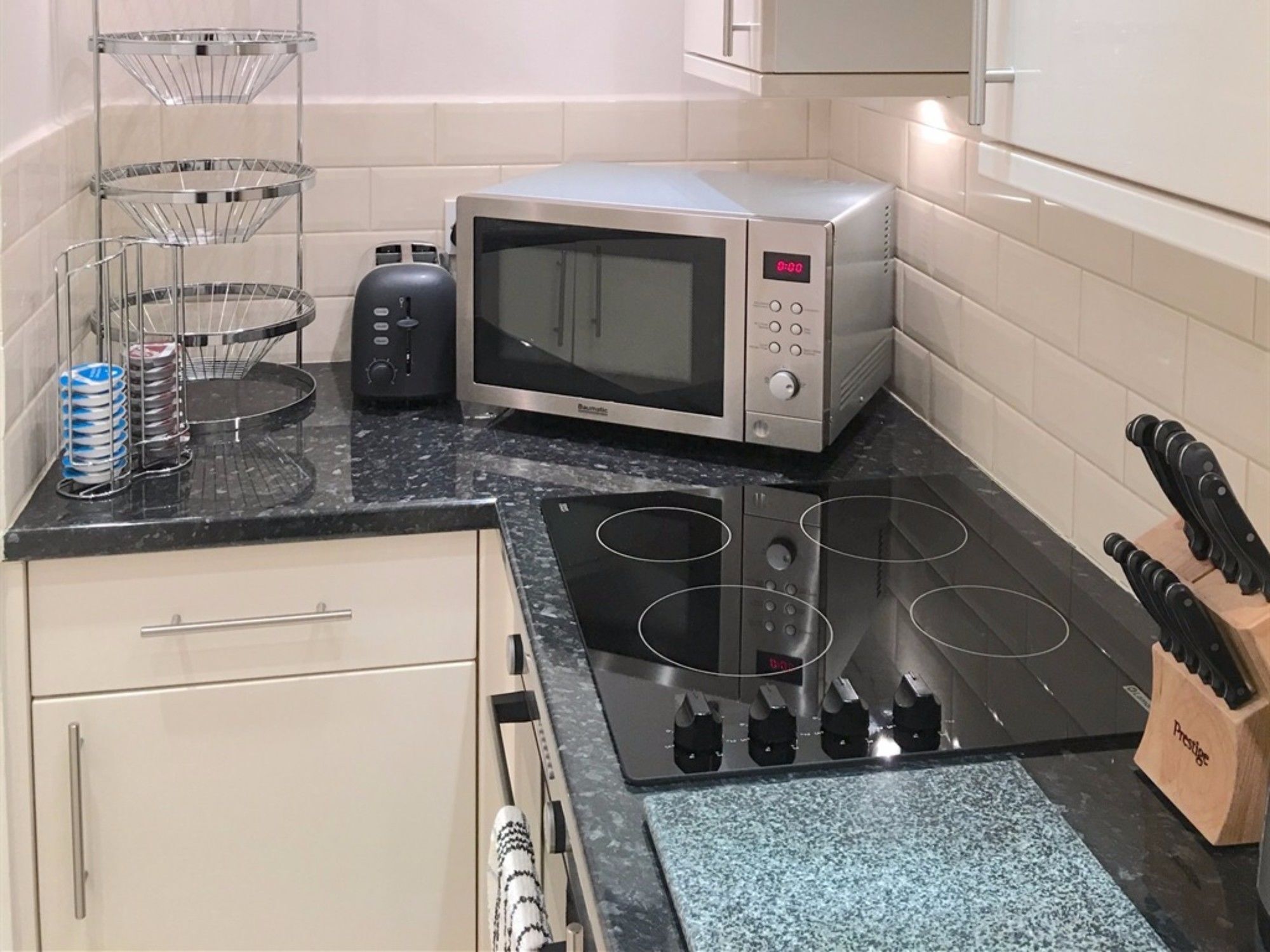 Westminster Studio Apartment London