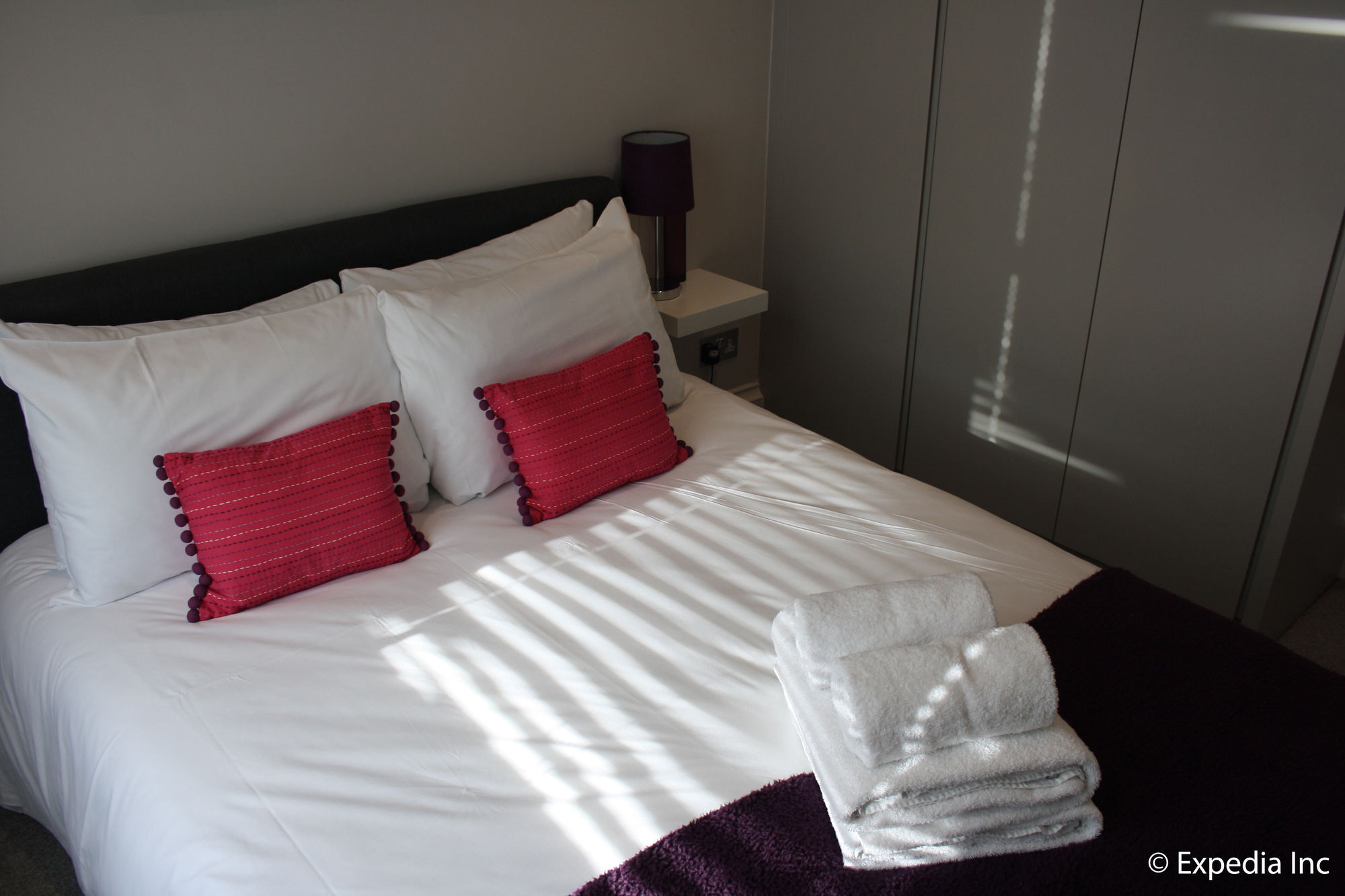 Apartment Barons Court London