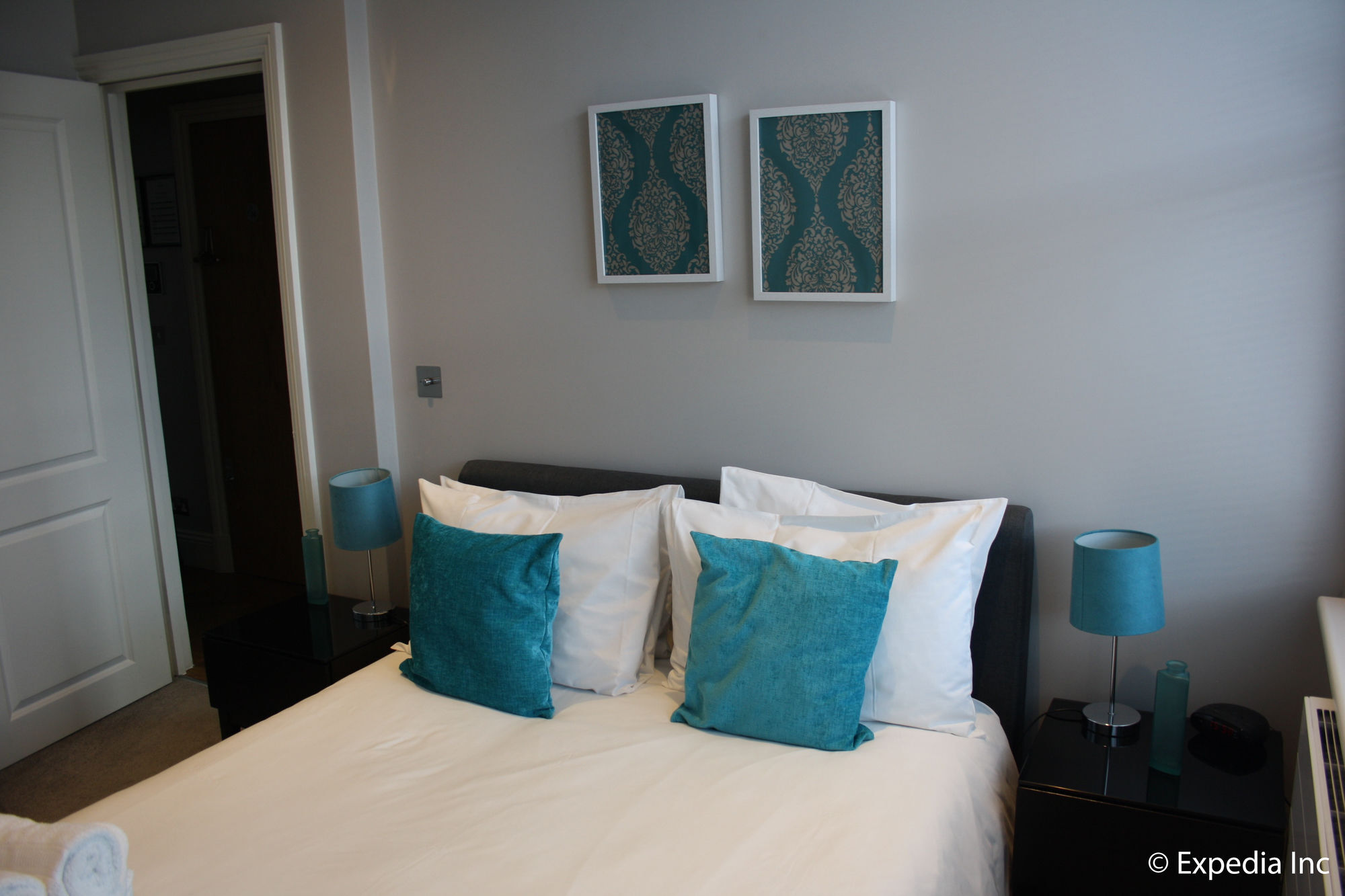 Apartment Barons Court