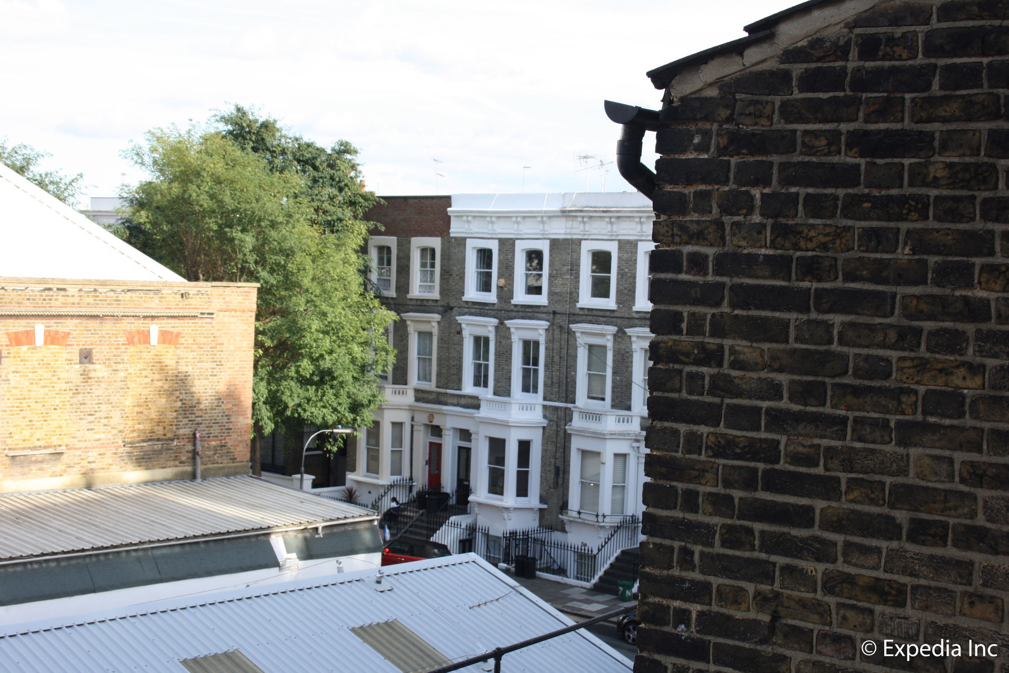 Barons Court * London