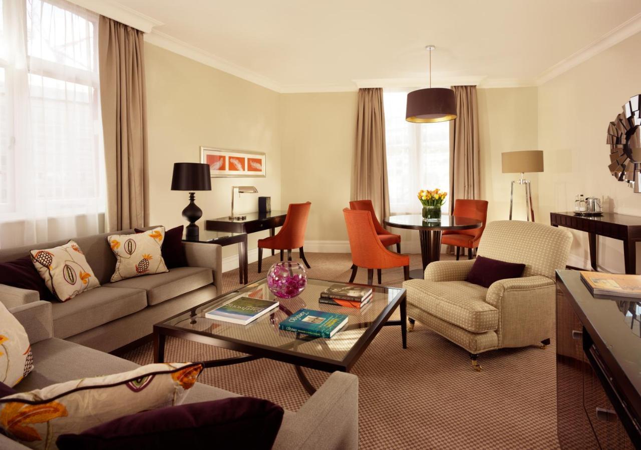 Hotel Taj 51 Buckingham Gate And Residences