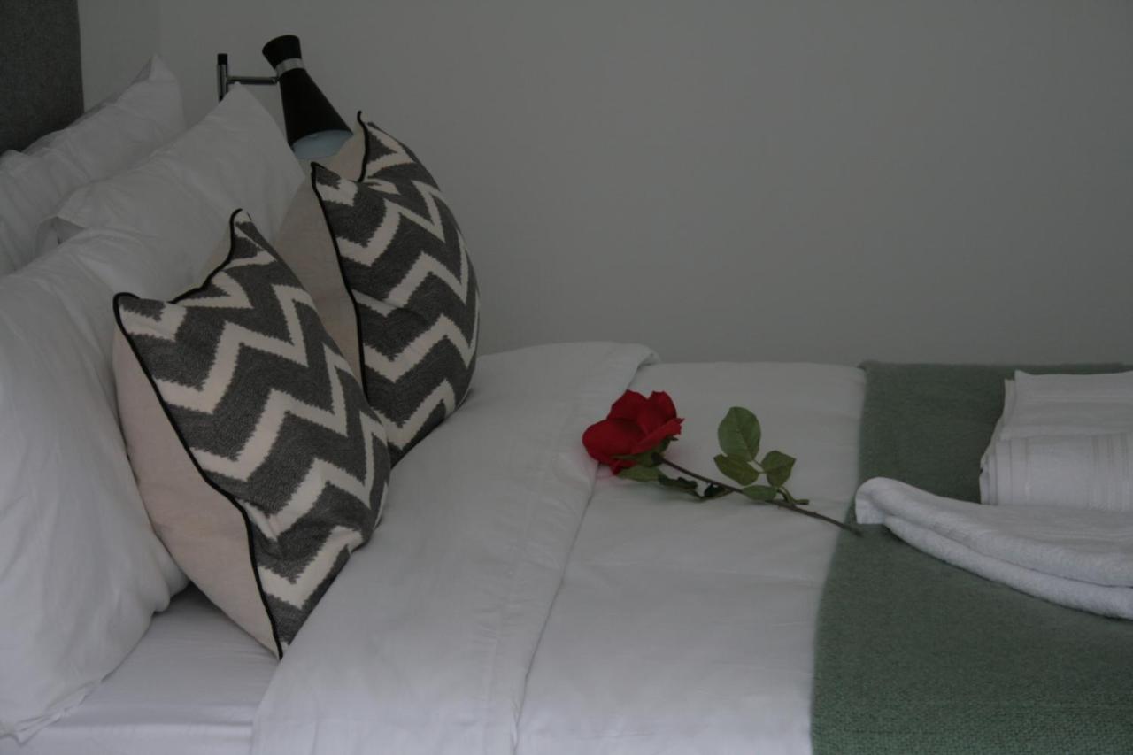 Apartment Greenwich Two Bedroom