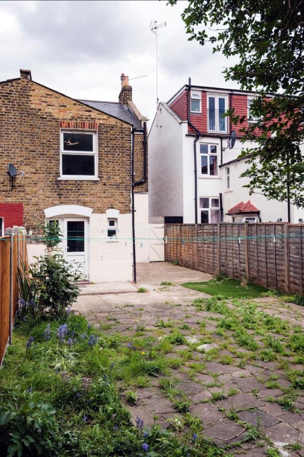 Holiday home 89 Mayes Road