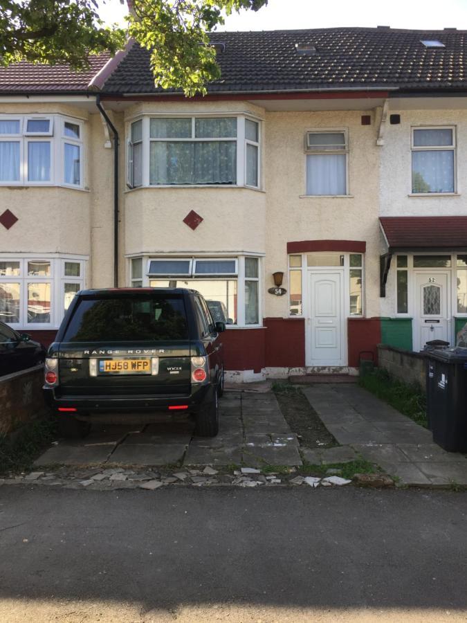 Wesley Avenue Londres