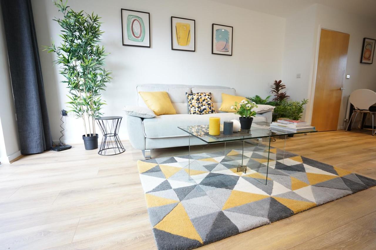 Apartment Perfectly Located Stunning *