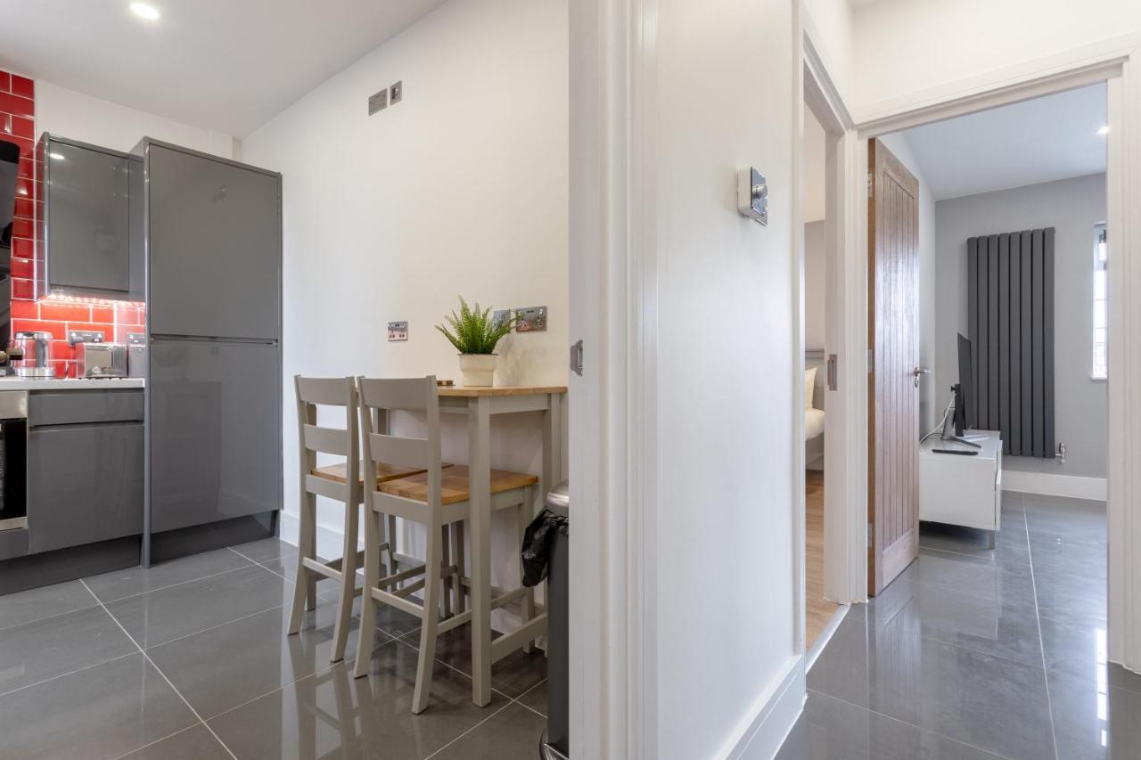 Gorgeous Duplex Near Canary Wharf, Excel & O2 *