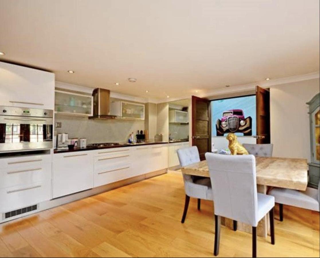 Dockside Holiday home *