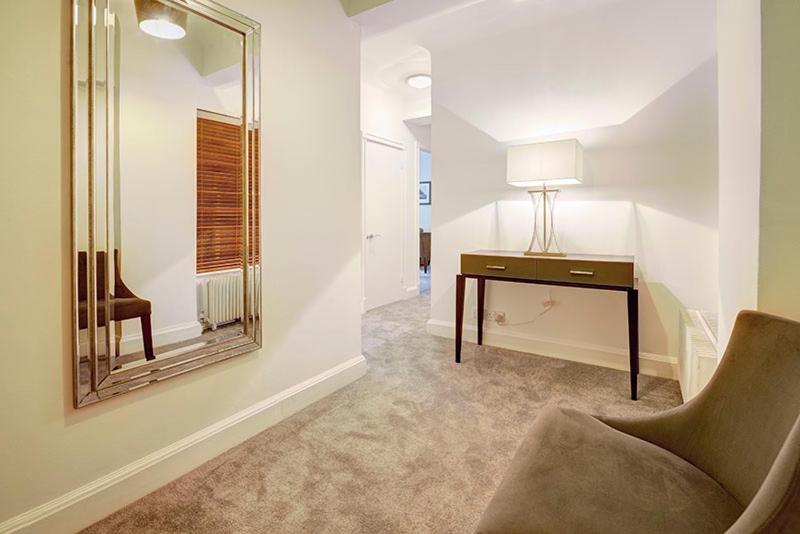 Pelham Court Apartment