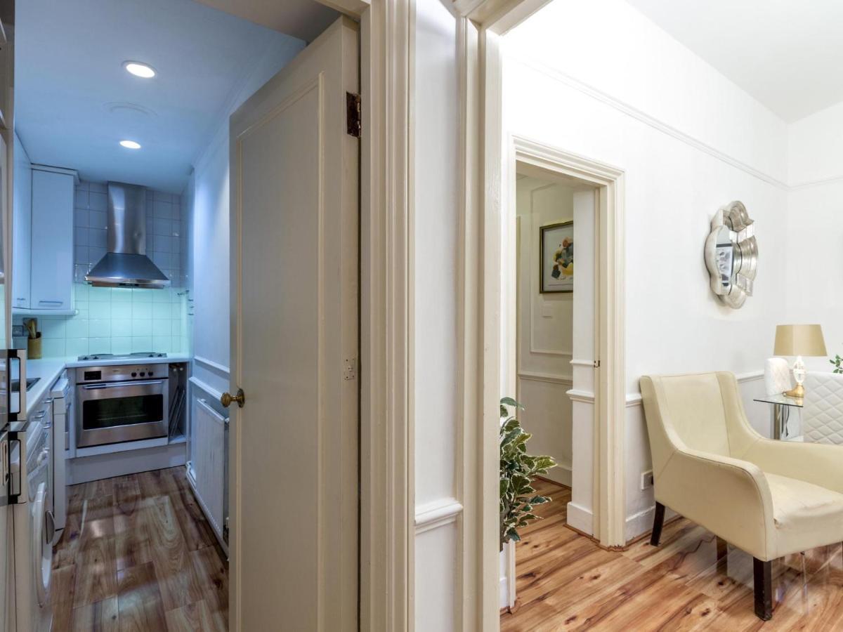 Comfortable One Bed In Central Apartment