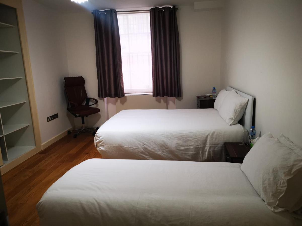 Homestay Sussex Gardens, Hyde Park *