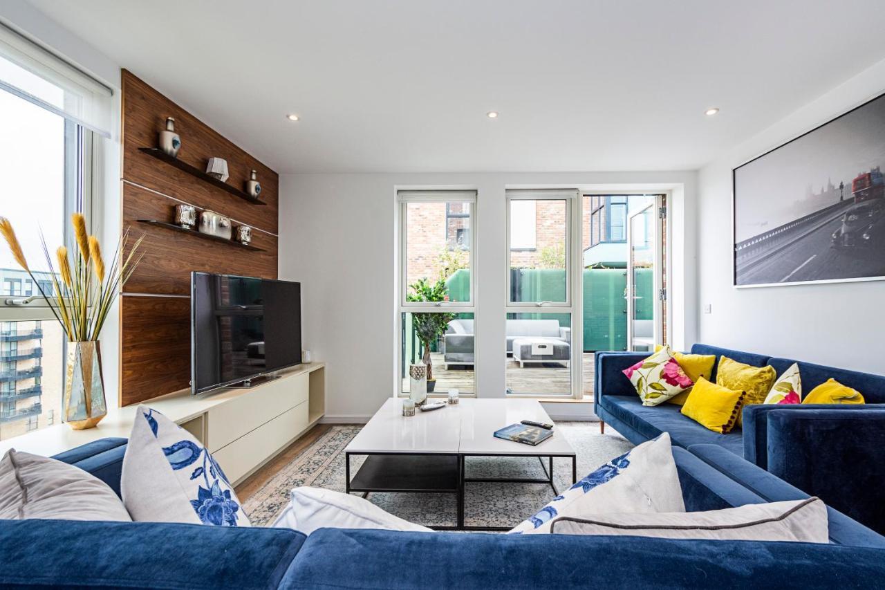 Apartment Chiswick Park 3 Bed 3 Bath West - Parking London