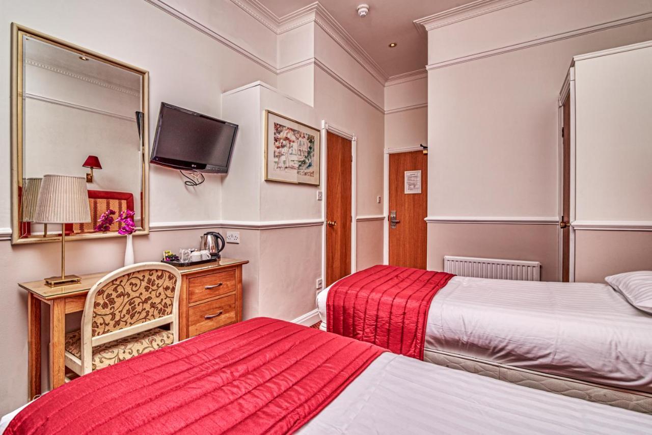 Hyde Park Radnor 4* London