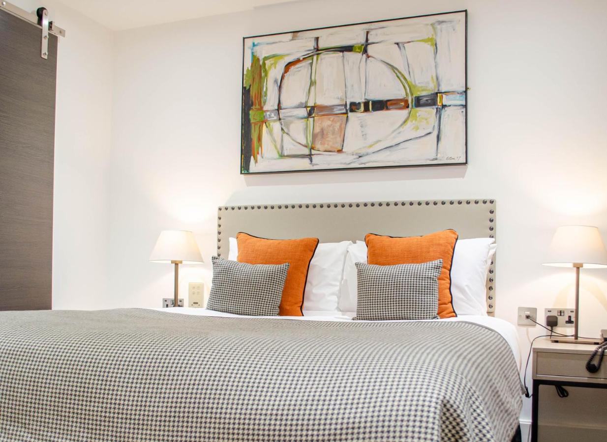 The Chronicle By Supercity Aparthotel London
