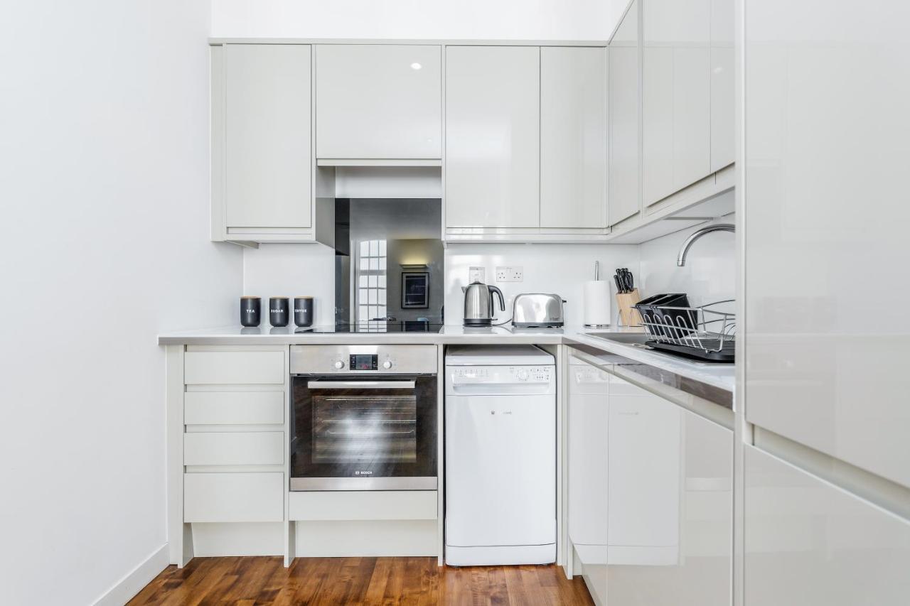 Lcs Liverpool Street Apartment *