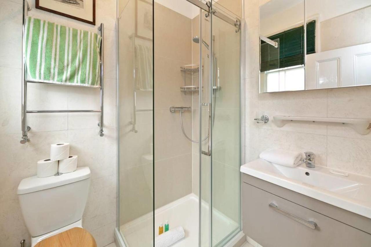 New Gorgeous 5 Bed Victorian House In Hammersmith Casa de férias