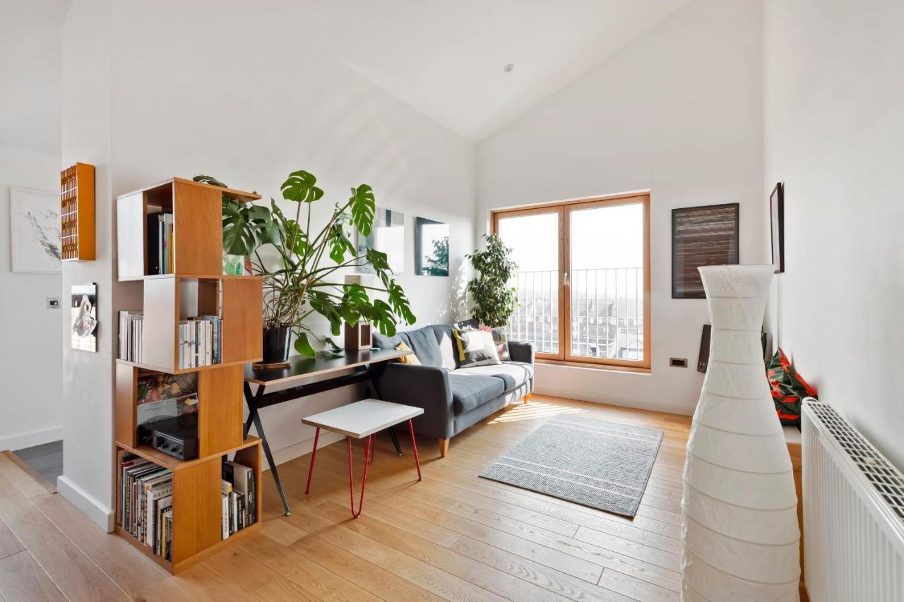 Apartment Stunning 2-bed Flat W/balcony In Dalston
