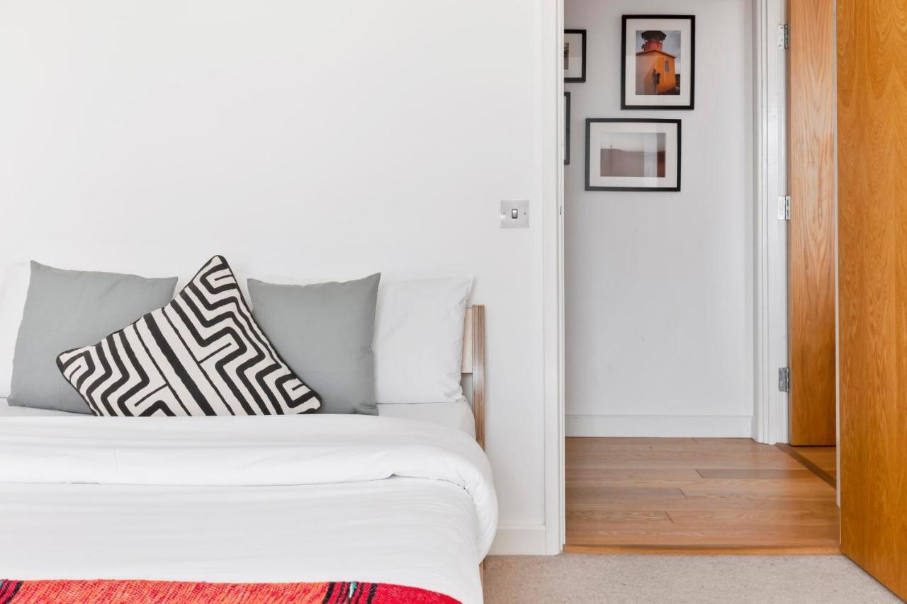 Stunning 2-bed Flat W/balcony In Dalston *