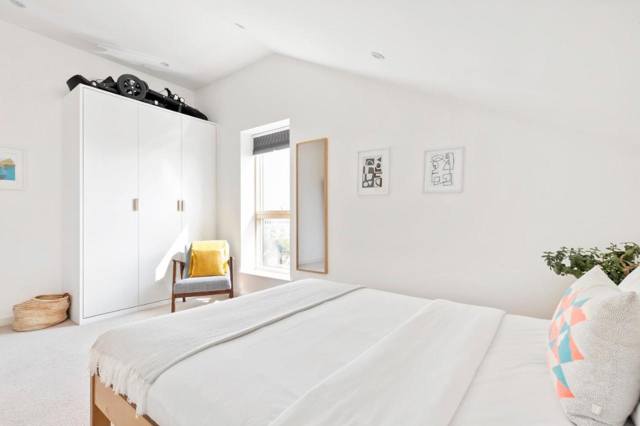 Stunning 2-bed Flat W/balcony In Dalston Apartment