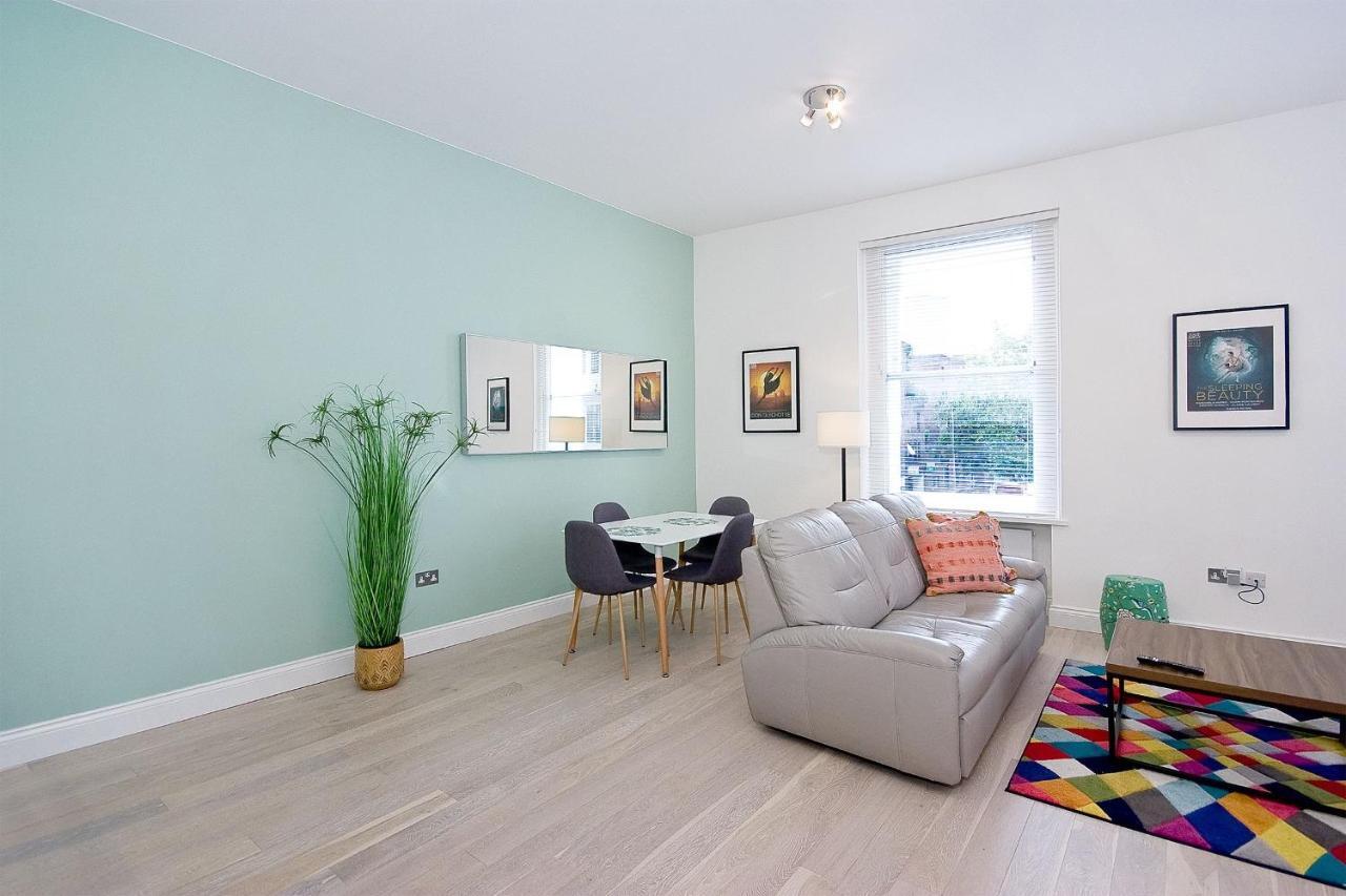 Holiday home Interlude House B By Living London
