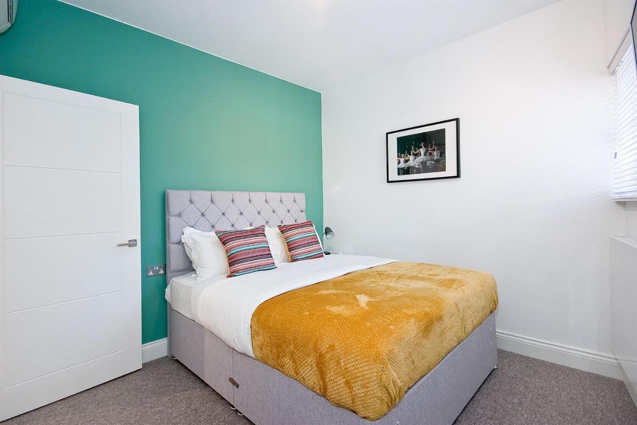 Interlude House D By Living London