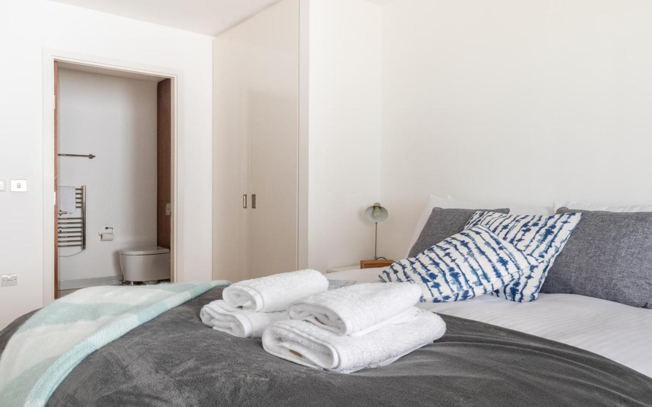 Apartamento Fabulous 3 Bed 2 Bath Near Victoria Station *