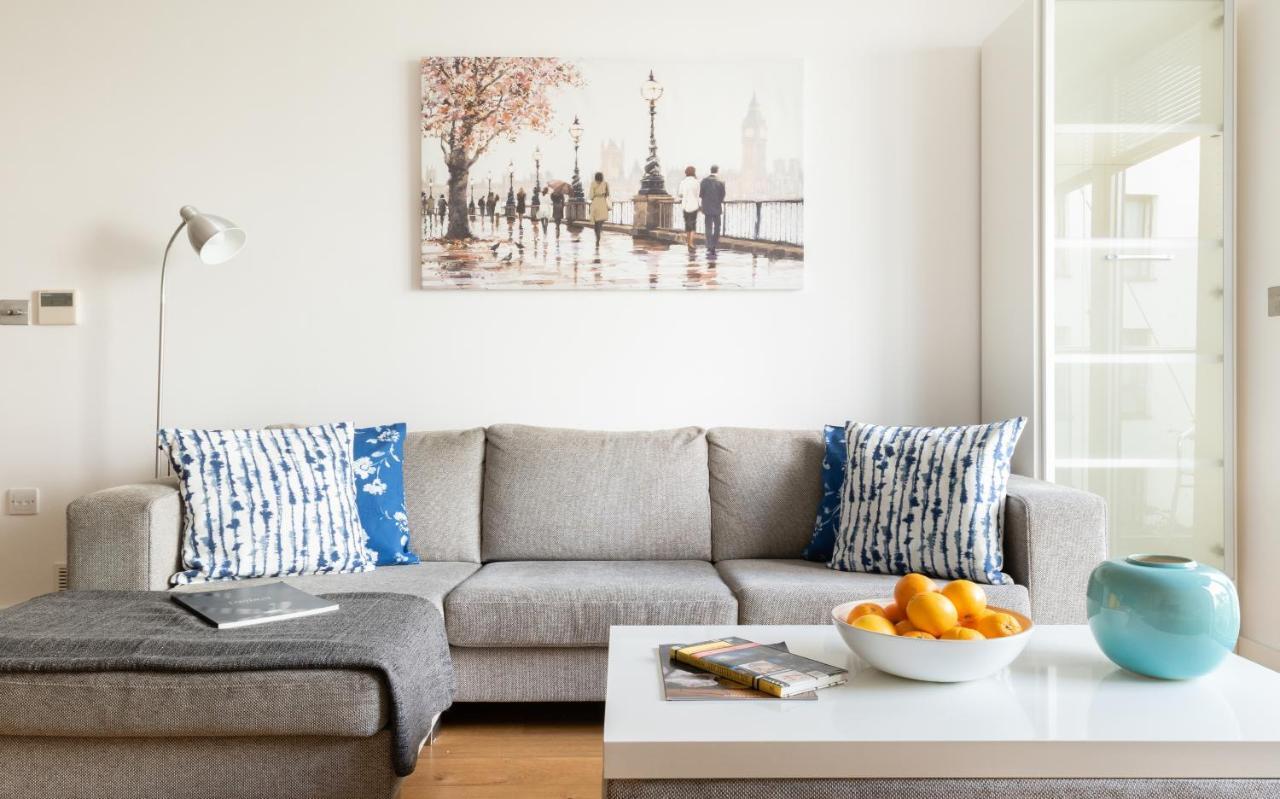 Fabulous 3 Bed 2 Bath Near Victoria Station * Londres