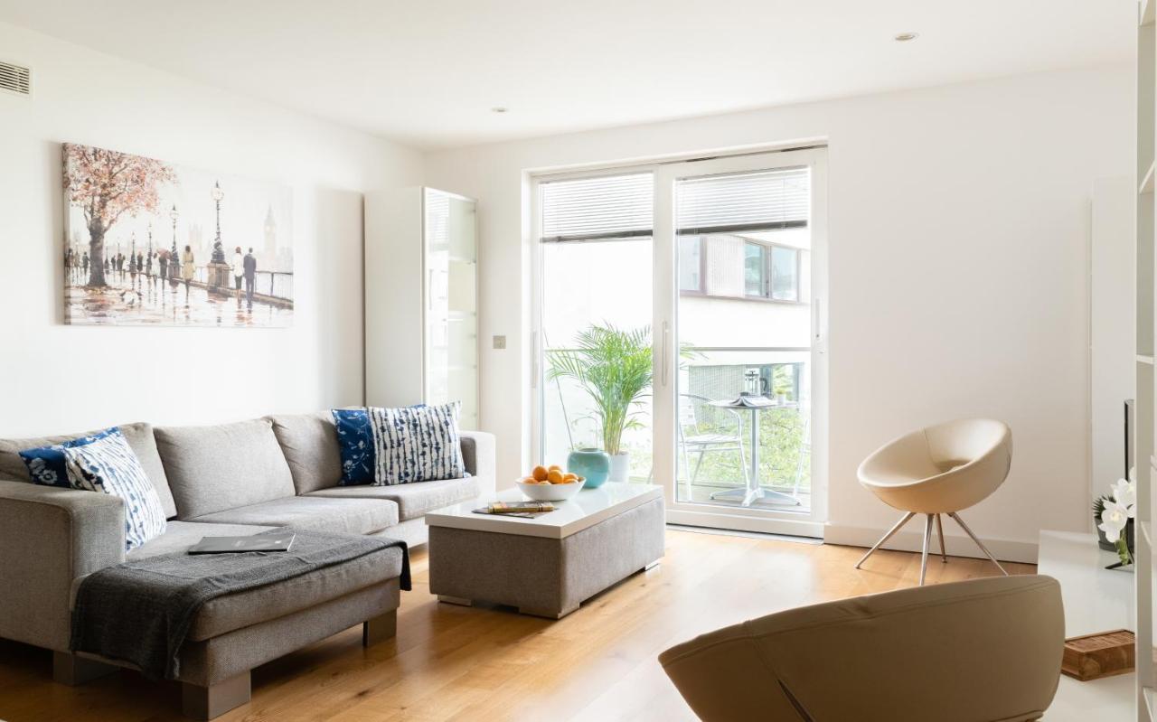Fabulous 3 Bed 2 Bath Near Victoria Station Apartamento Londres