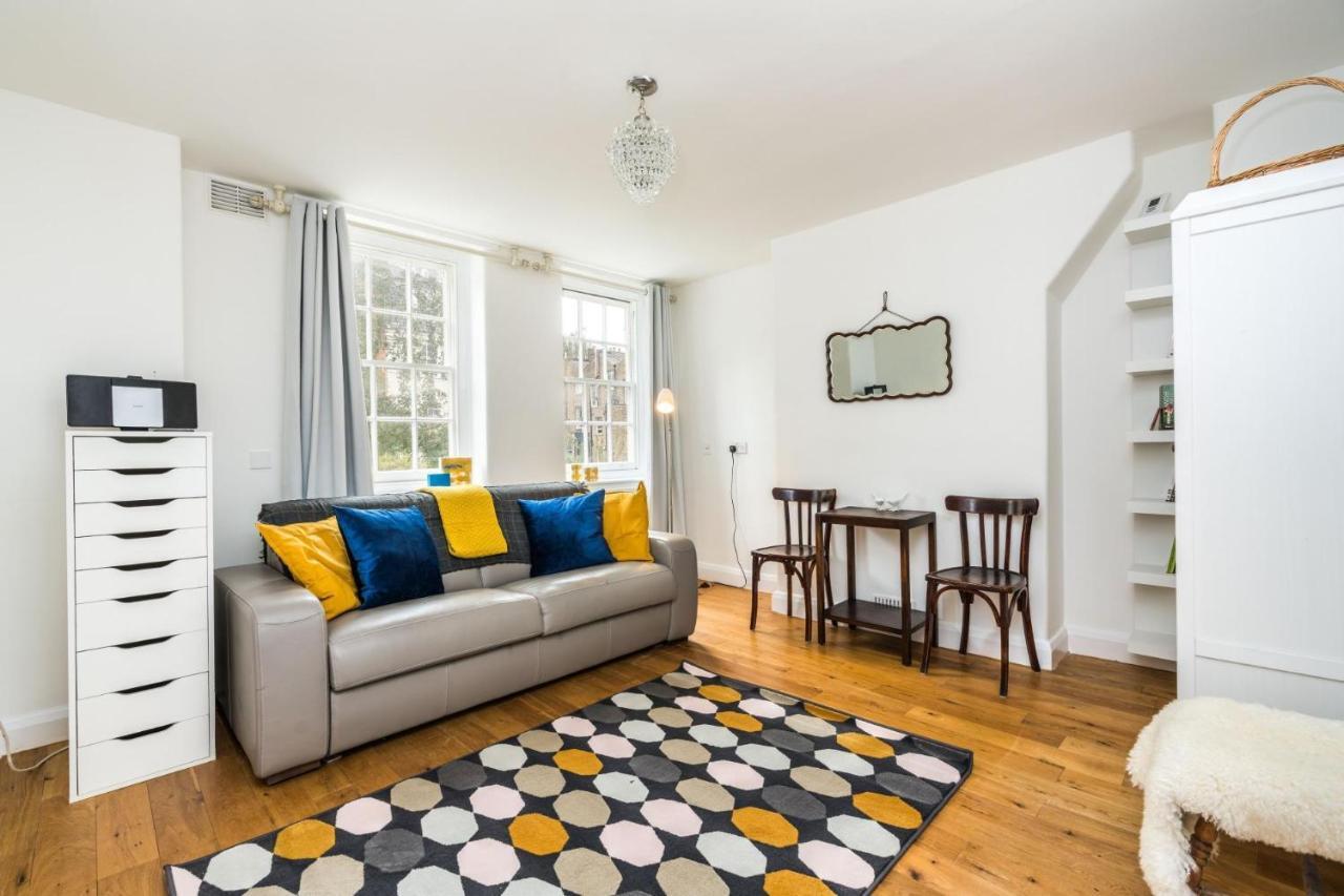 New Stylish & Sleek 1bd Flat In Vibrant Islington Apartment