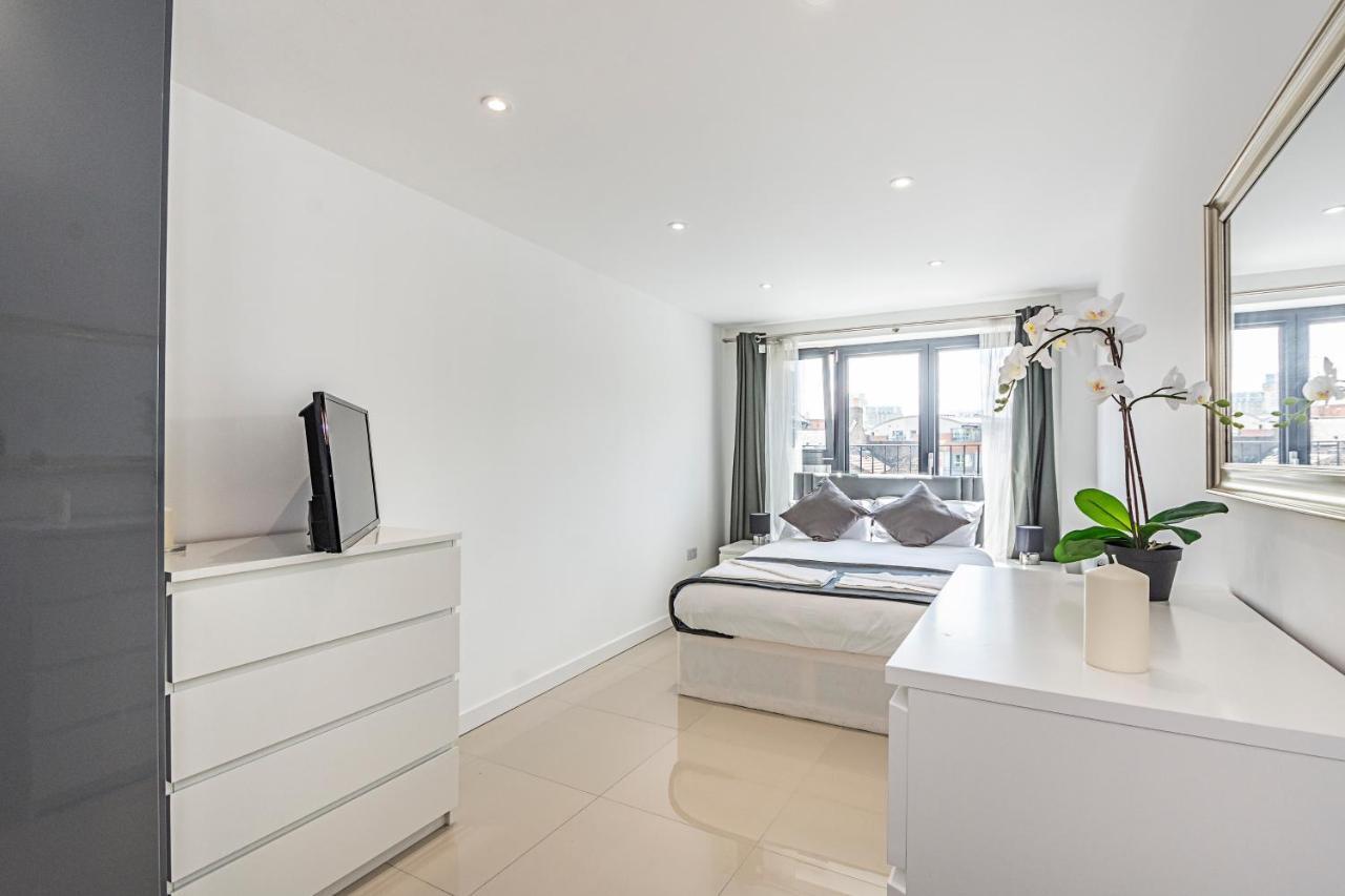 Apartment Beautiful Canary Wharf London