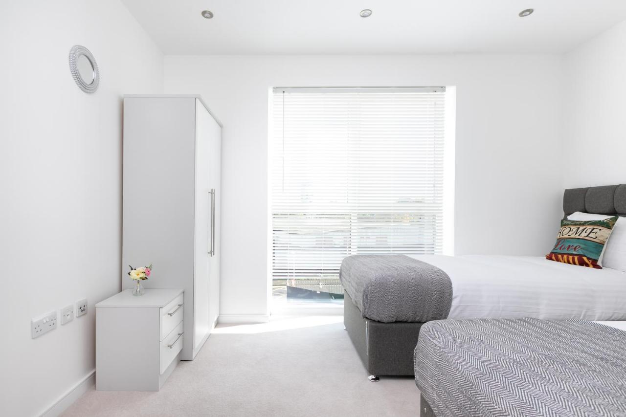 Skyvillion - Olympic View Stratford Apartment London