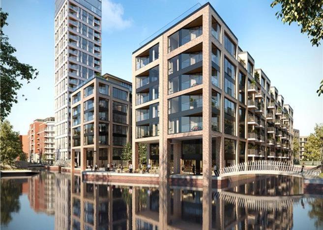 Chelsea Creek * London