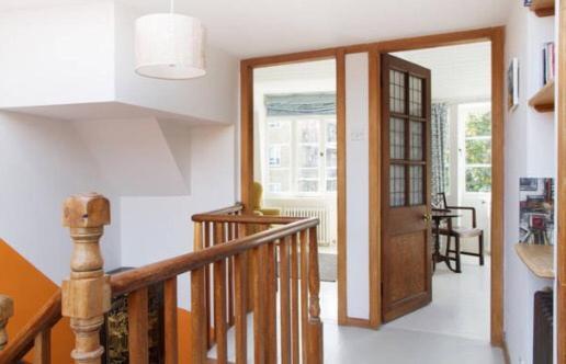 Charming In Zone 1 Apartment *