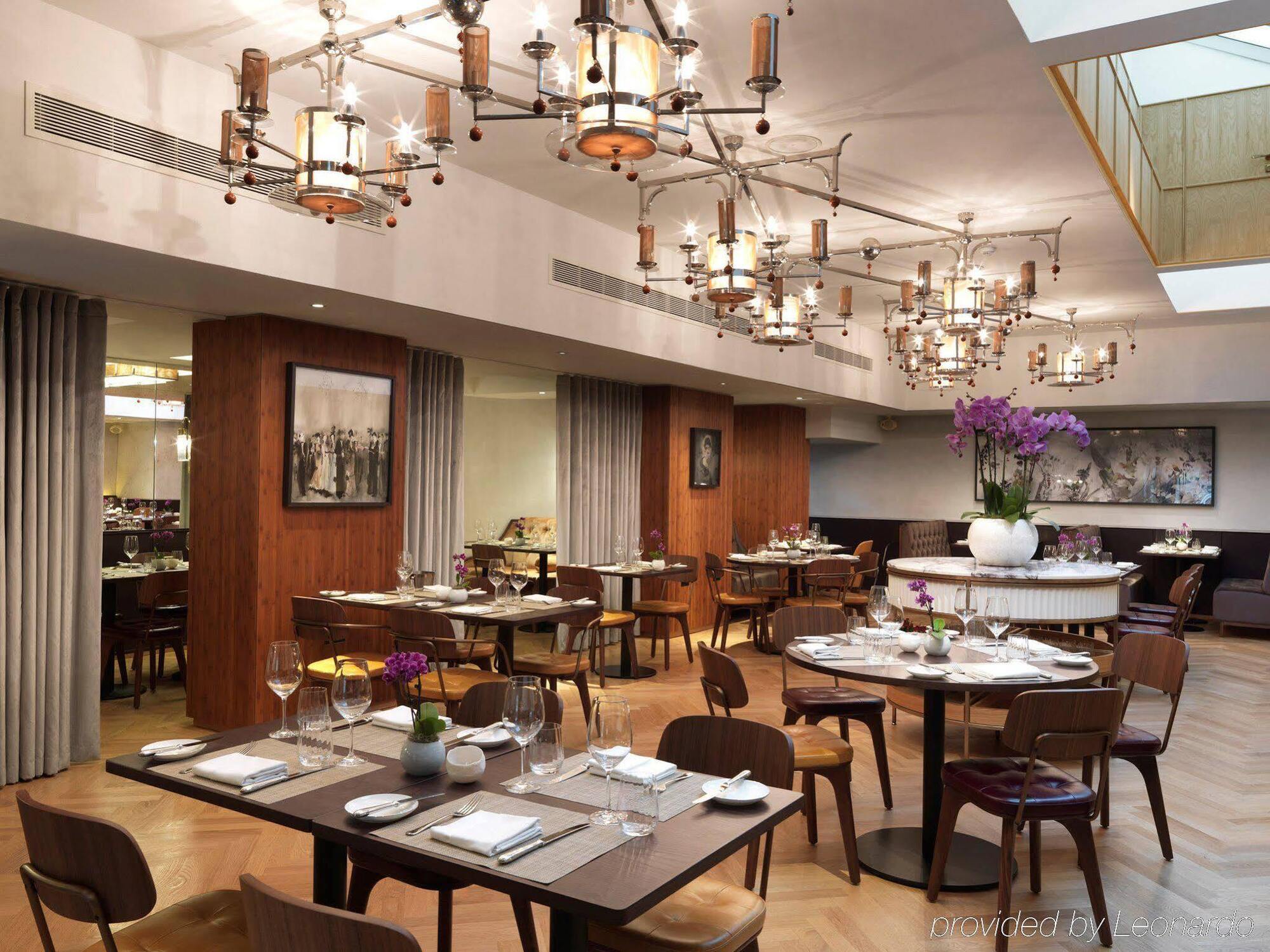 Hotel The Athenaeum & Residences 5*