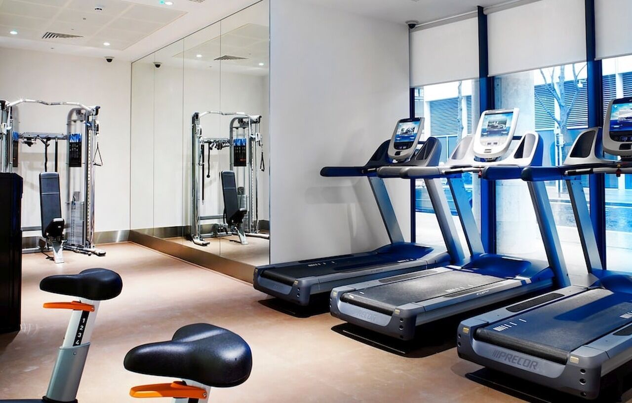 Aparthotel Cheval Three Quays At The Tower Of