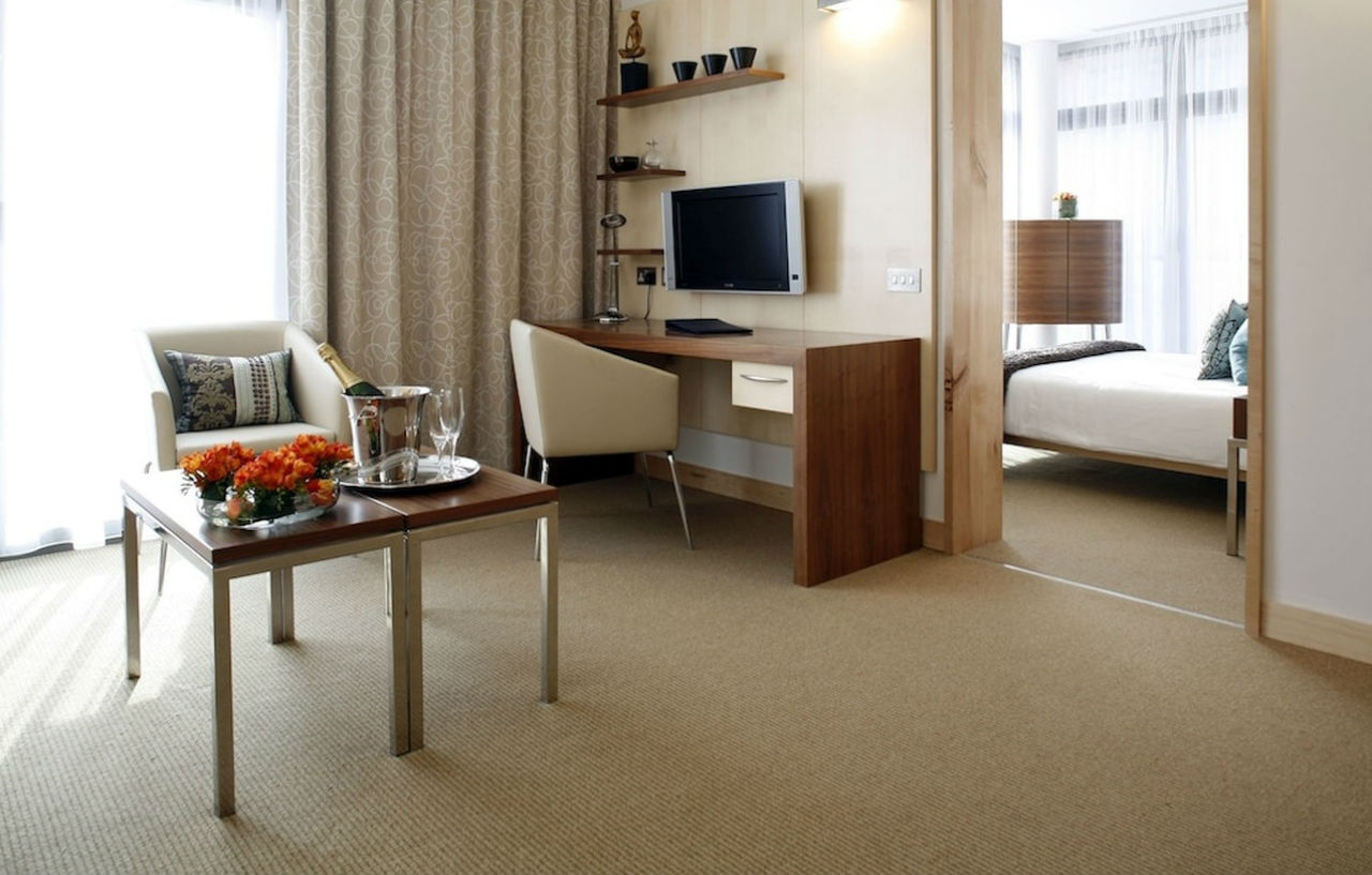 Hotel Park Plaza County Hall London
