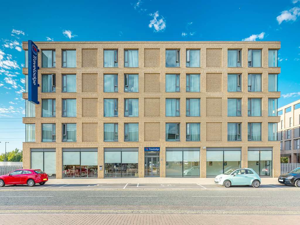 Travelodge Excel Hotel London