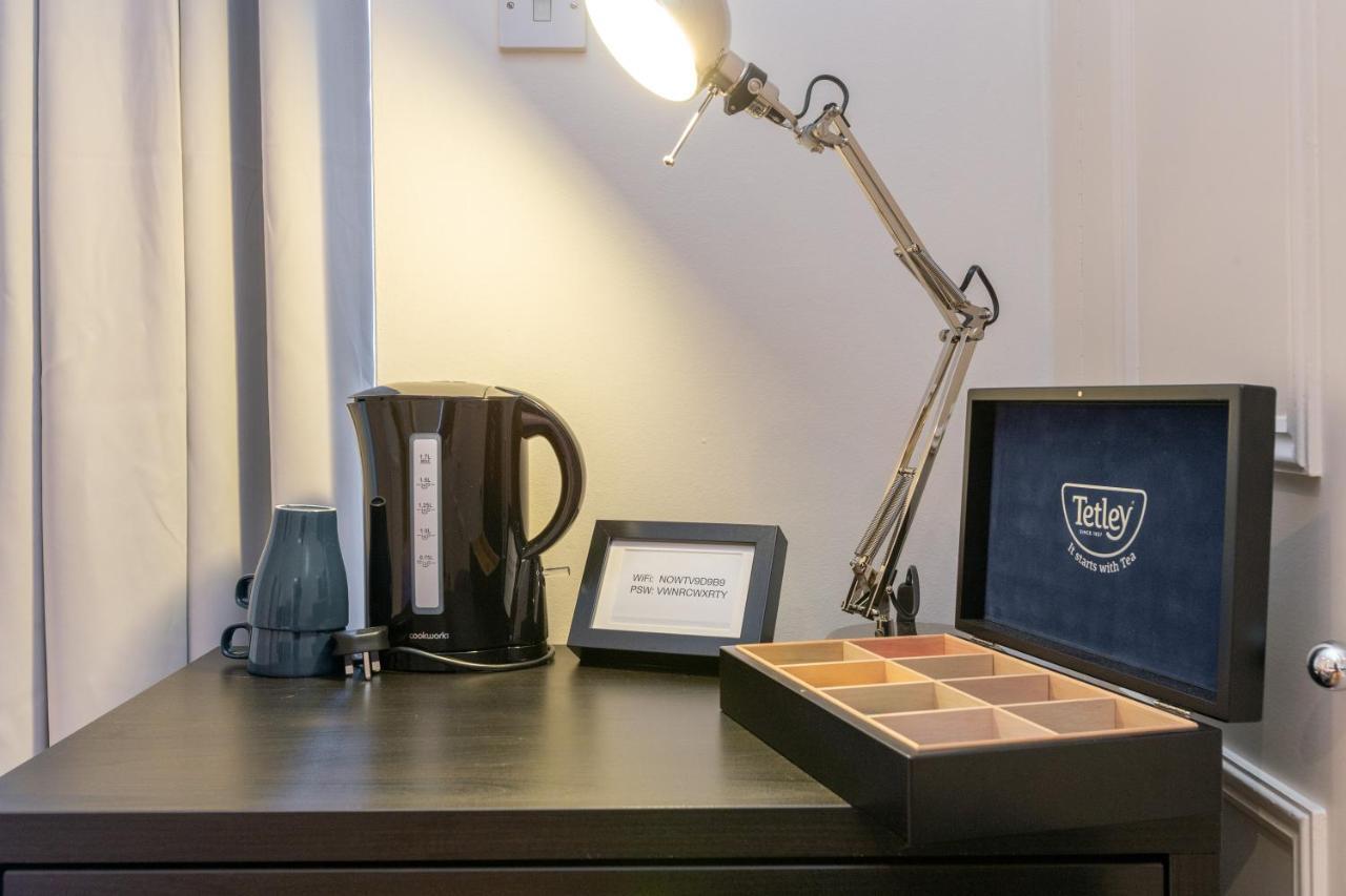 Acomodação com café da manhã  Harrods 3*