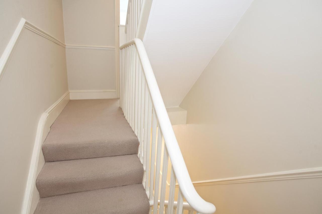 Apartment 141 Cambridge Street London