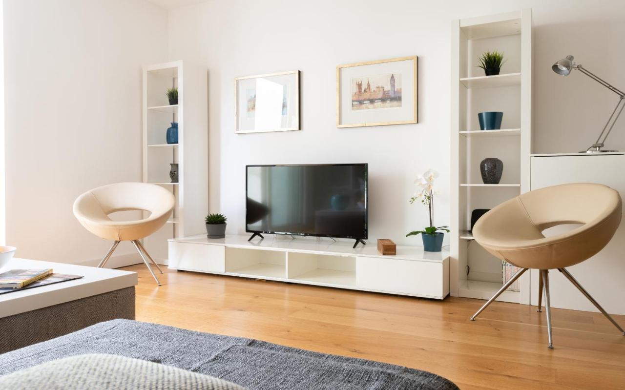 Apartment Fabulous 3 Bed 2 Bath Near Victoria Station London