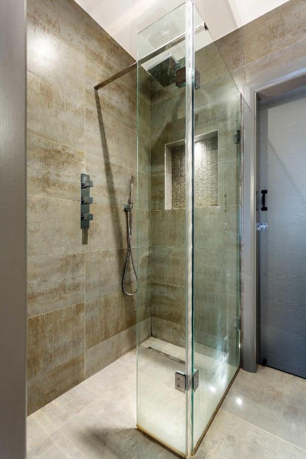 Veeve - Queen's Mews Holiday home London