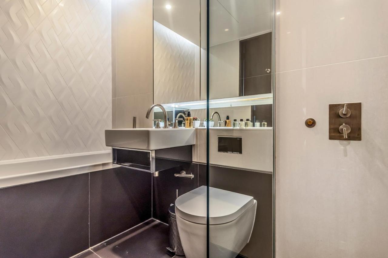 Wigmore Street Apartment