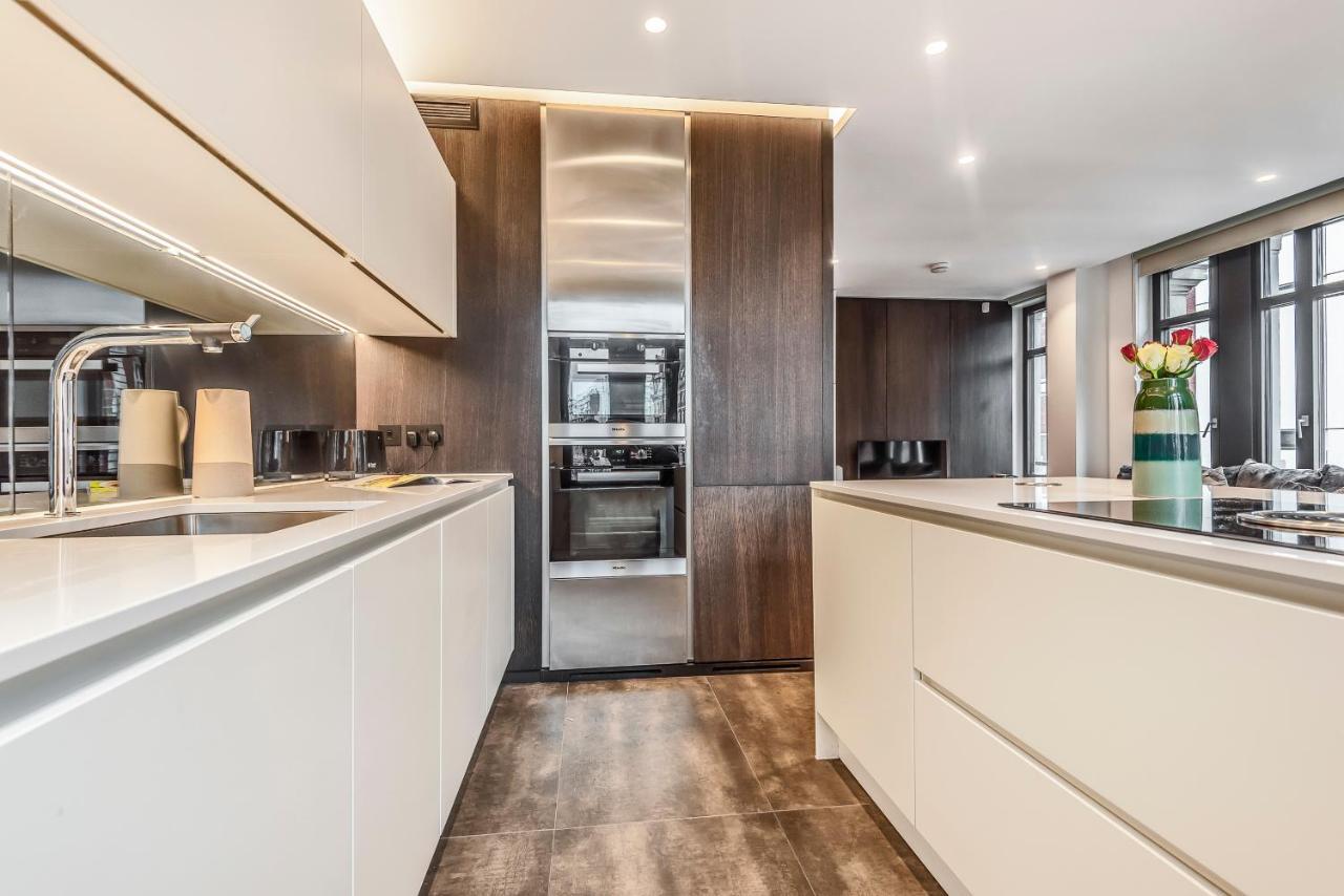 Wigmore Street Apartment London