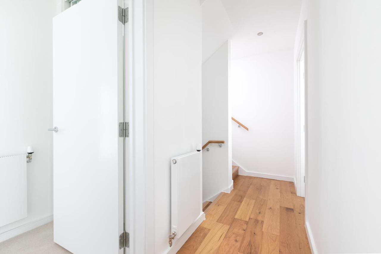 Skyvillion - Olympic View Stratford * London