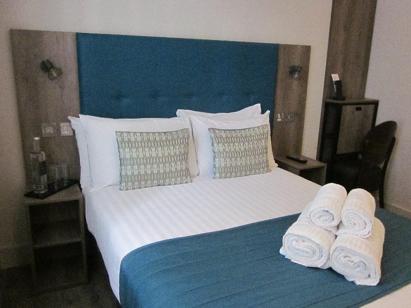Euston Square Hotel